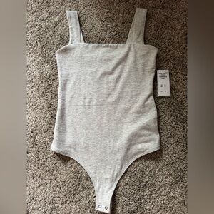NWT Abercrombie bodysuit size xs